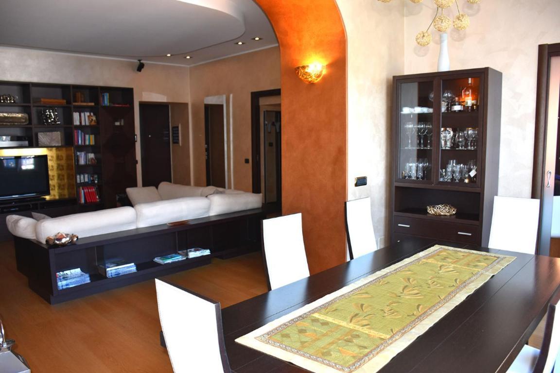 Bellagio Lakeside Apartment Экстерьер фото